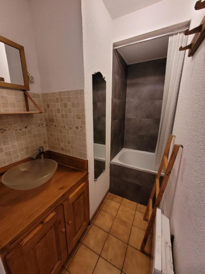 Appartement Le Flocon, Joli Petit Cocon 4 Pers En Rez De Jardin Draps Inclus 莱鲁斯 外观 照片