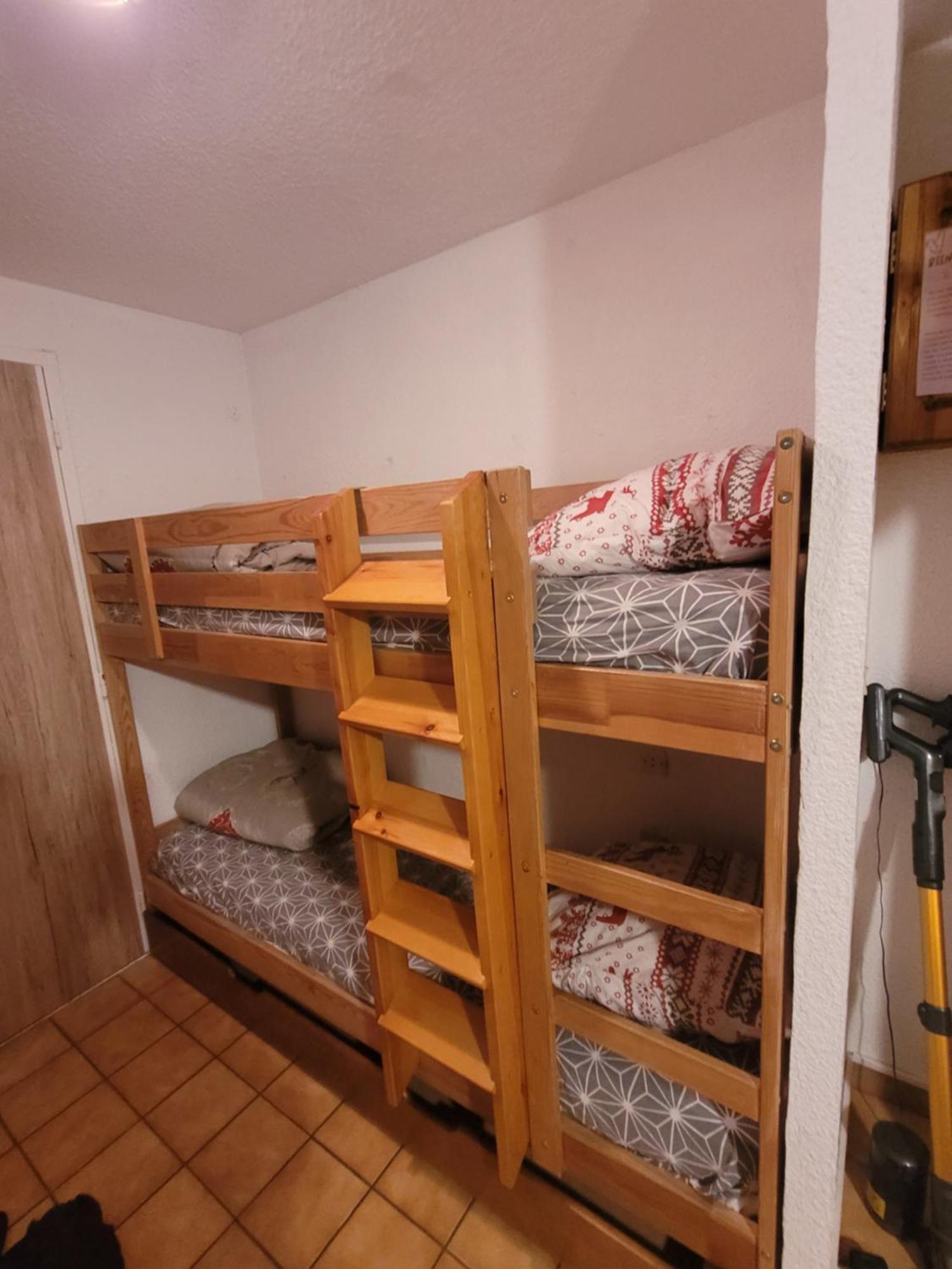 Appartement Le Flocon, Joli Petit Cocon 4 Pers En Rez De Jardin Draps Inclus 莱鲁斯 外观 照片