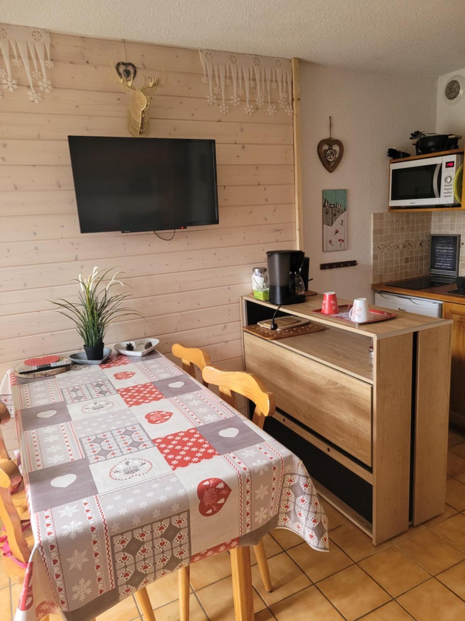 Appartement Le Flocon, Joli Petit Cocon 4 Pers En Rez De Jardin Draps Inclus 莱鲁斯 外观 照片